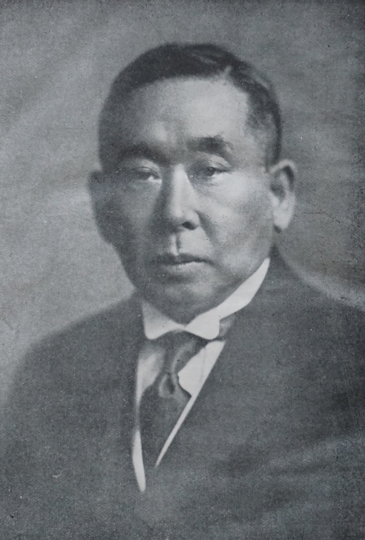 平田三郎